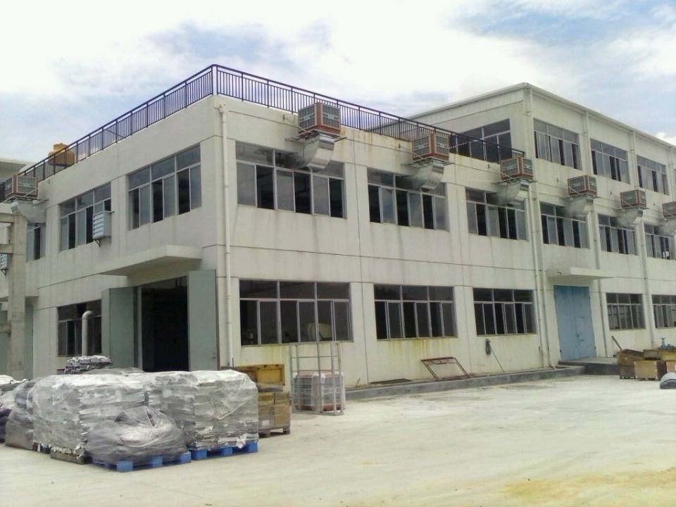 炎熱天氣 東莞環(huán)?？照{(diào)廠家還您清涼的車間環(huán)境